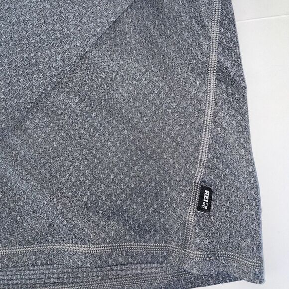 REI Mens Lightweight Crew Baselayer Shirt Alloy Gray Size LG Long Sleeves EUC - Picture 5 of 7